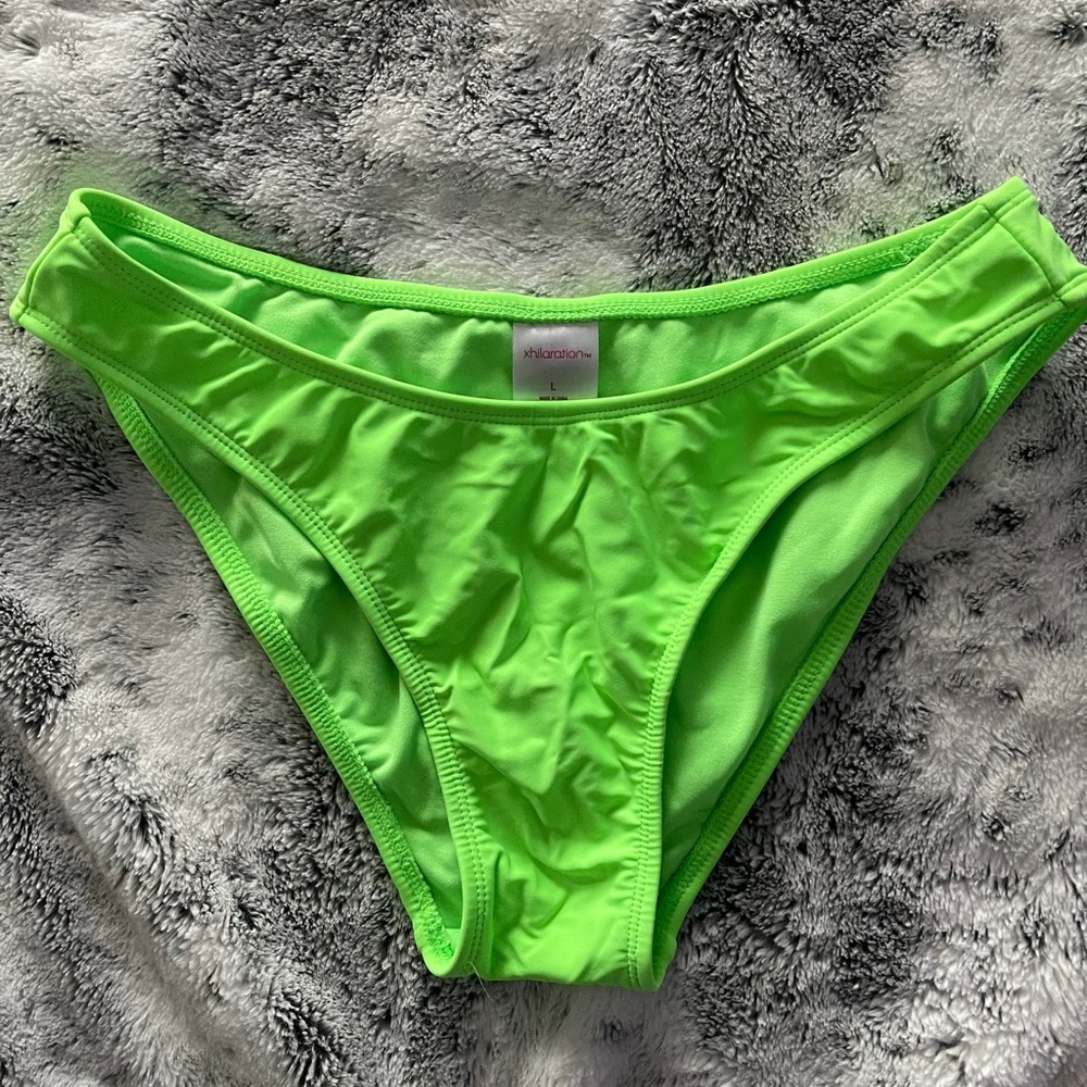 Women’s bikini - Picture 4 of 6